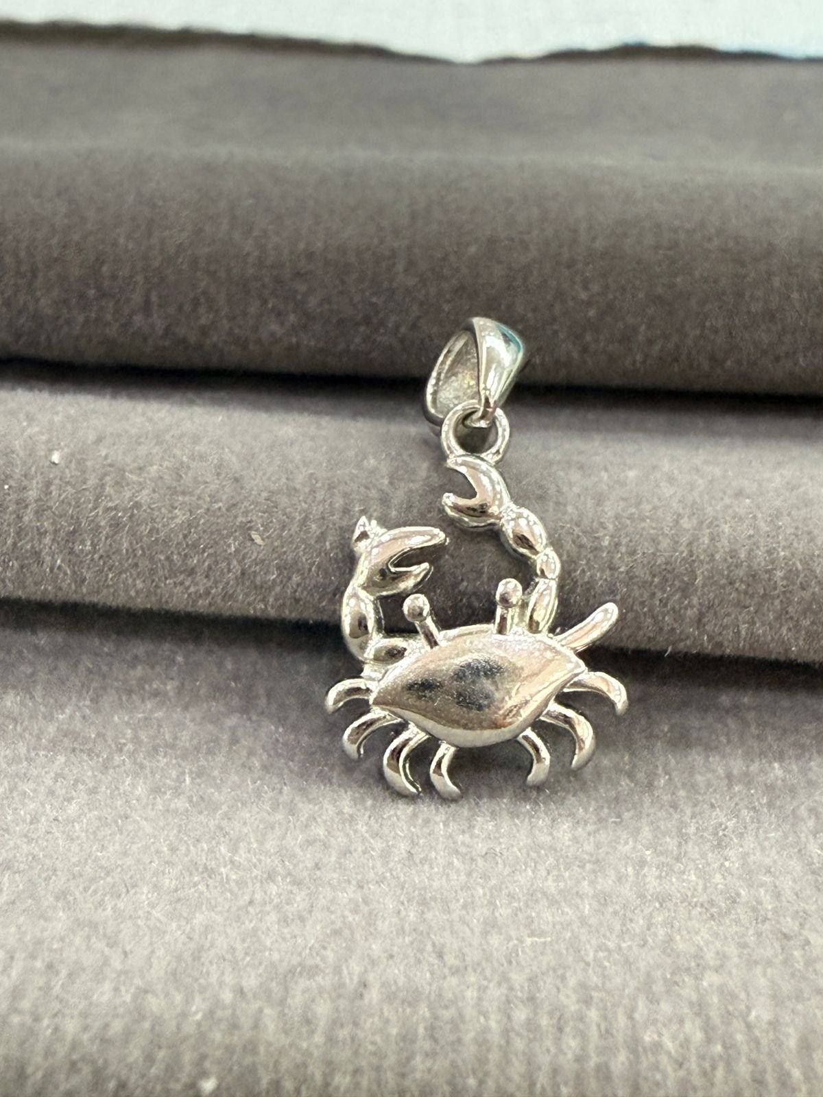 92.5 Silver Lunar Cancer Crab Zodiac Pendant 
